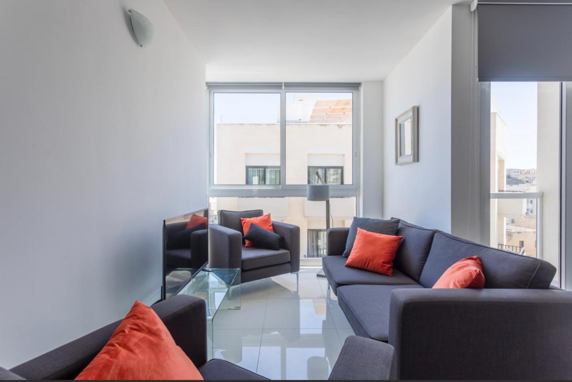 Saint Julian - Lovely Apartment With Terrace - Cityapartmentstay San Giuliano Esterno foto