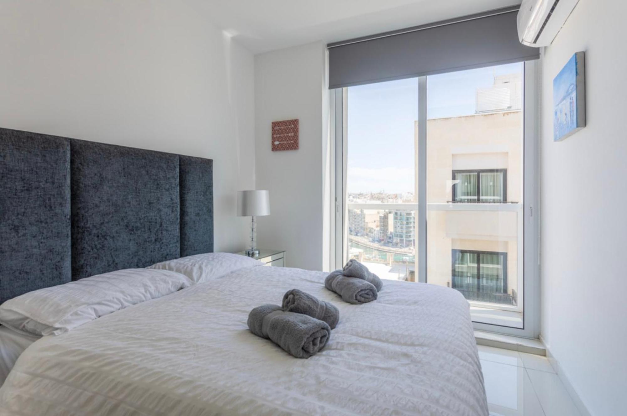 Saint Julian - Lovely Apartment With Terrace - Cityapartmentstay San Giuliano Esterno foto