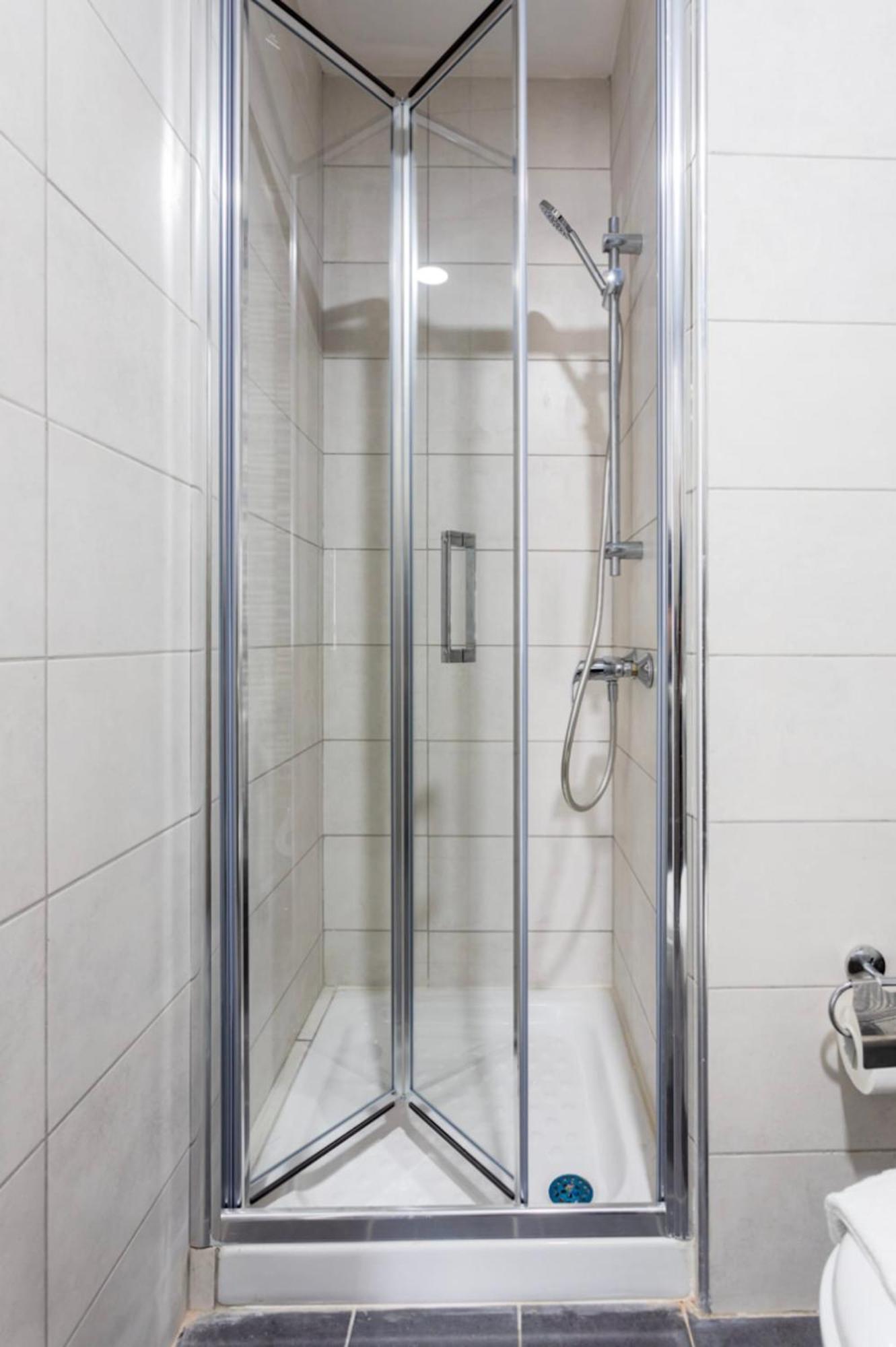 Saint Julian - Lovely Apartment With Terrace - Cityapartmentstay San Giuliano Esterno foto